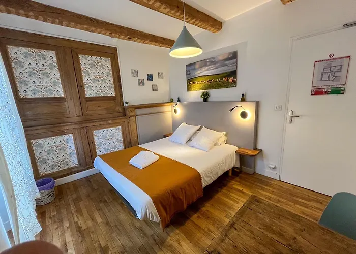 La Maison - Hotel & Gite